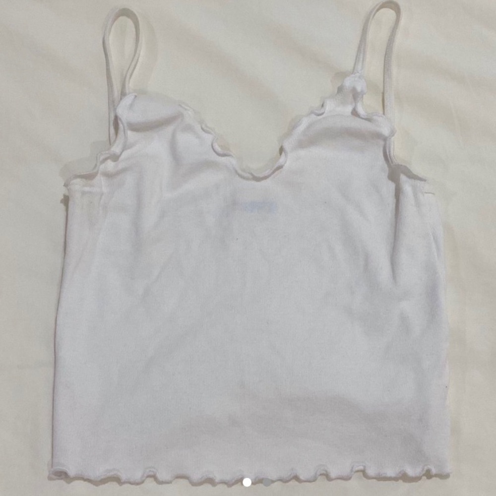 SOLD brandy melville nicolette ruffle tank